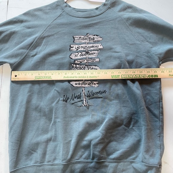 Up North Wisconsin Vintage Graphic Sweatshirt Pullover Unisex Casual - Picture 3 of 6